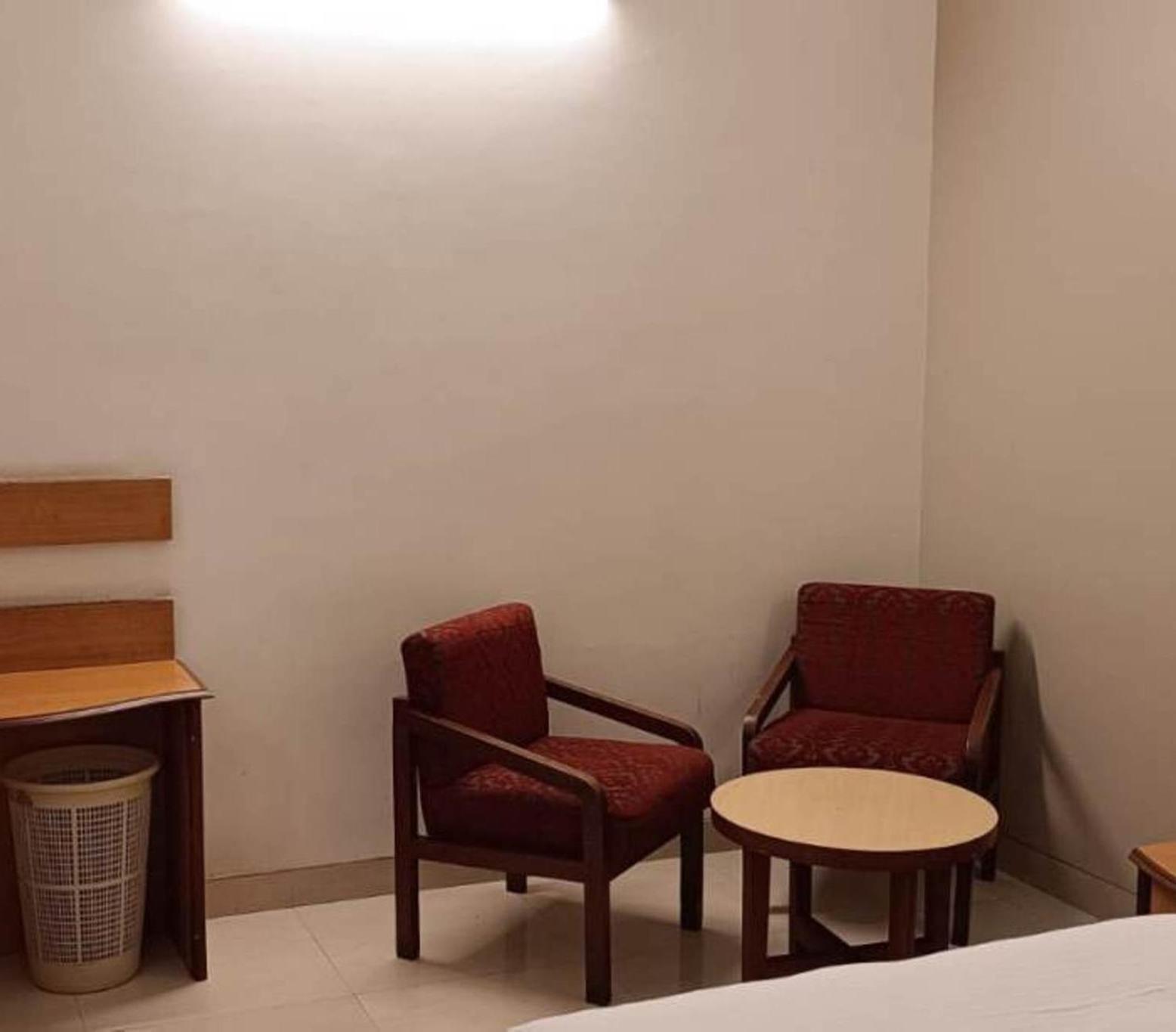 Hotel Woodland Kolhapur Εξωτερικό φωτογραφία