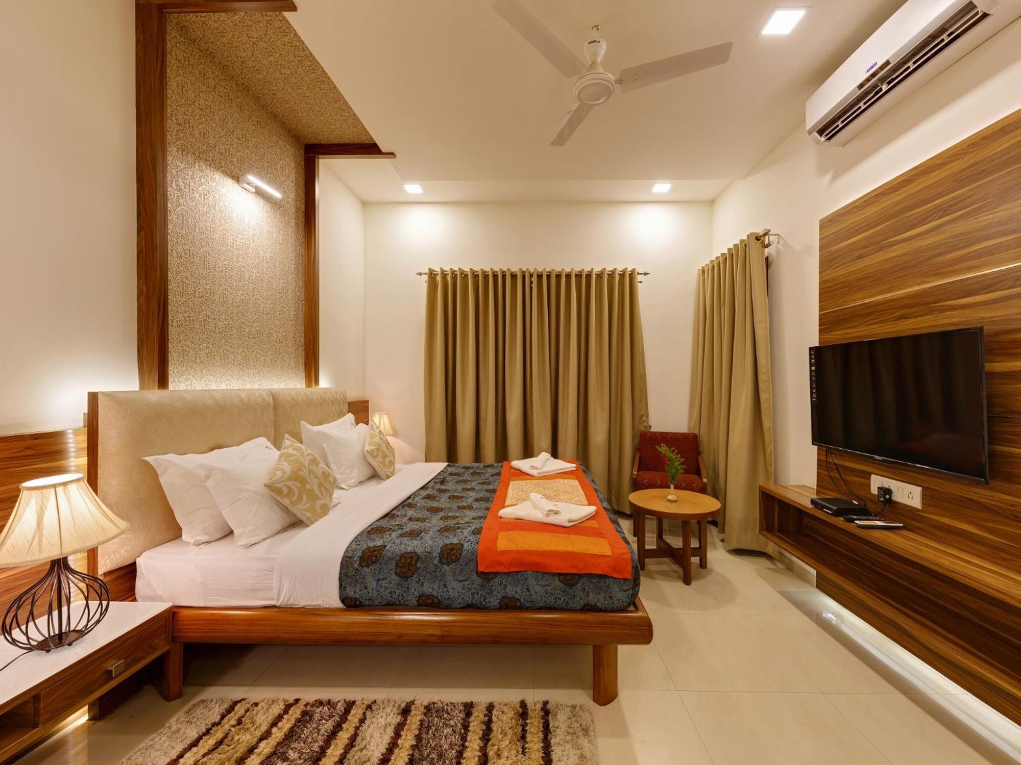 Hotel Woodland Kolhapur Εξωτερικό φωτογραφία